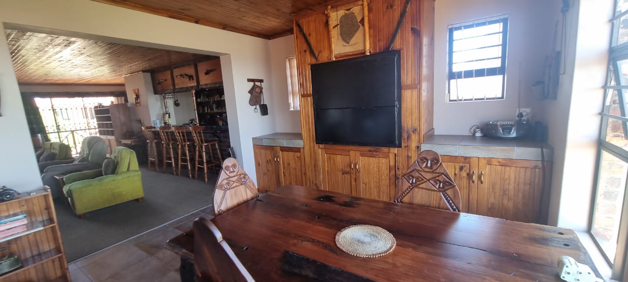 4 Bedroom Property for Sale in Hartenbos Heuwels Western Cape